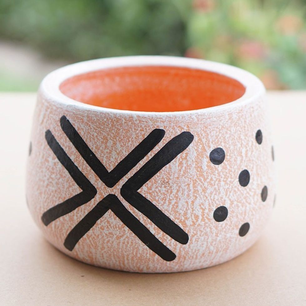 White and Black Distressed Ceramic Decorative Flower Pot 'Gboane I'