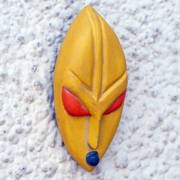 Alternate image for Handmade Yellow and Red African Mask of Pharaoh Hatshepsut Hatshepsut