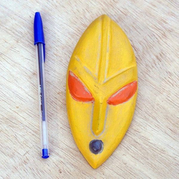 Alternate image for Handmade Yellow and Red African Mask of Pharaoh Hatshepsut Hatshepsut