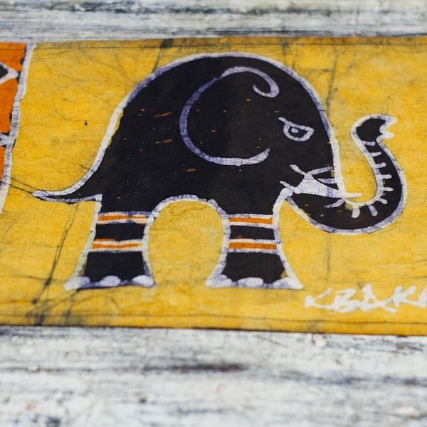 Alternate image for Elephant-Themed Batik Cotton Table Runner from Ghana Daffodil Elephant