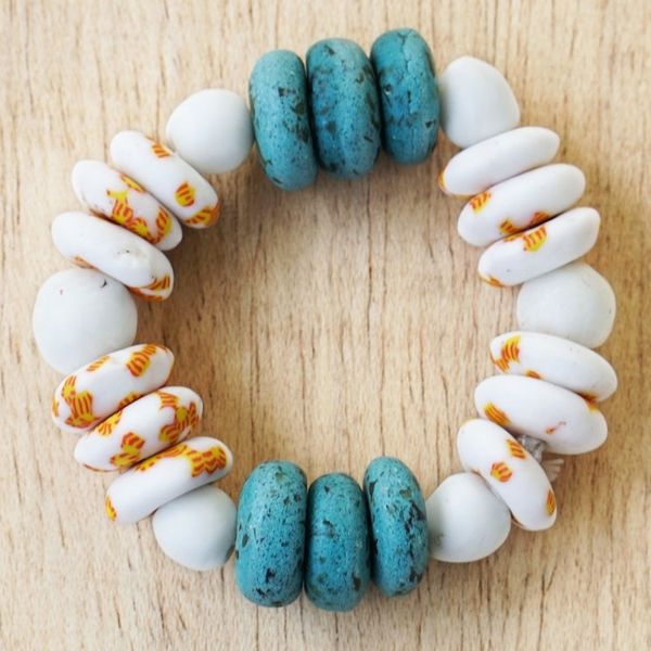 Alternate image for Hand Made Recycled Glass Beaded Bracelet Alive and Kicking