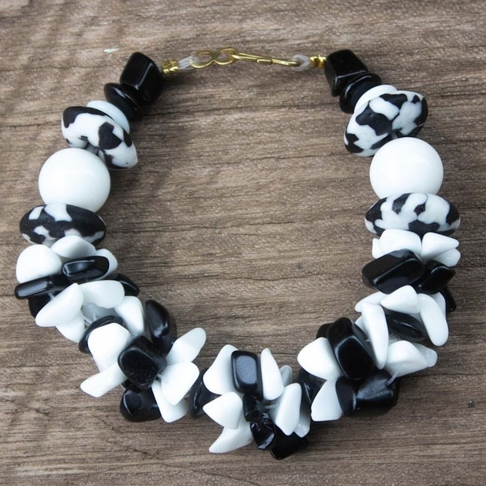 Black and White Agate Recycled Glass Bead Bracelet 'Dzidzor'