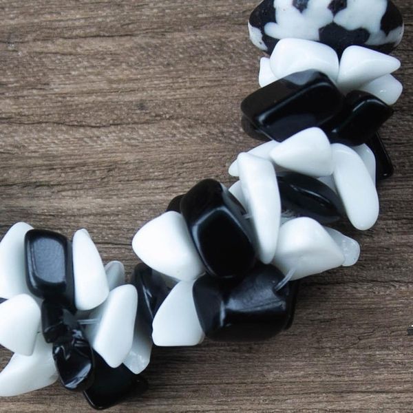 Alternate image for Black and White Agate Recycled Glass Bead Bracelet Dzidzor