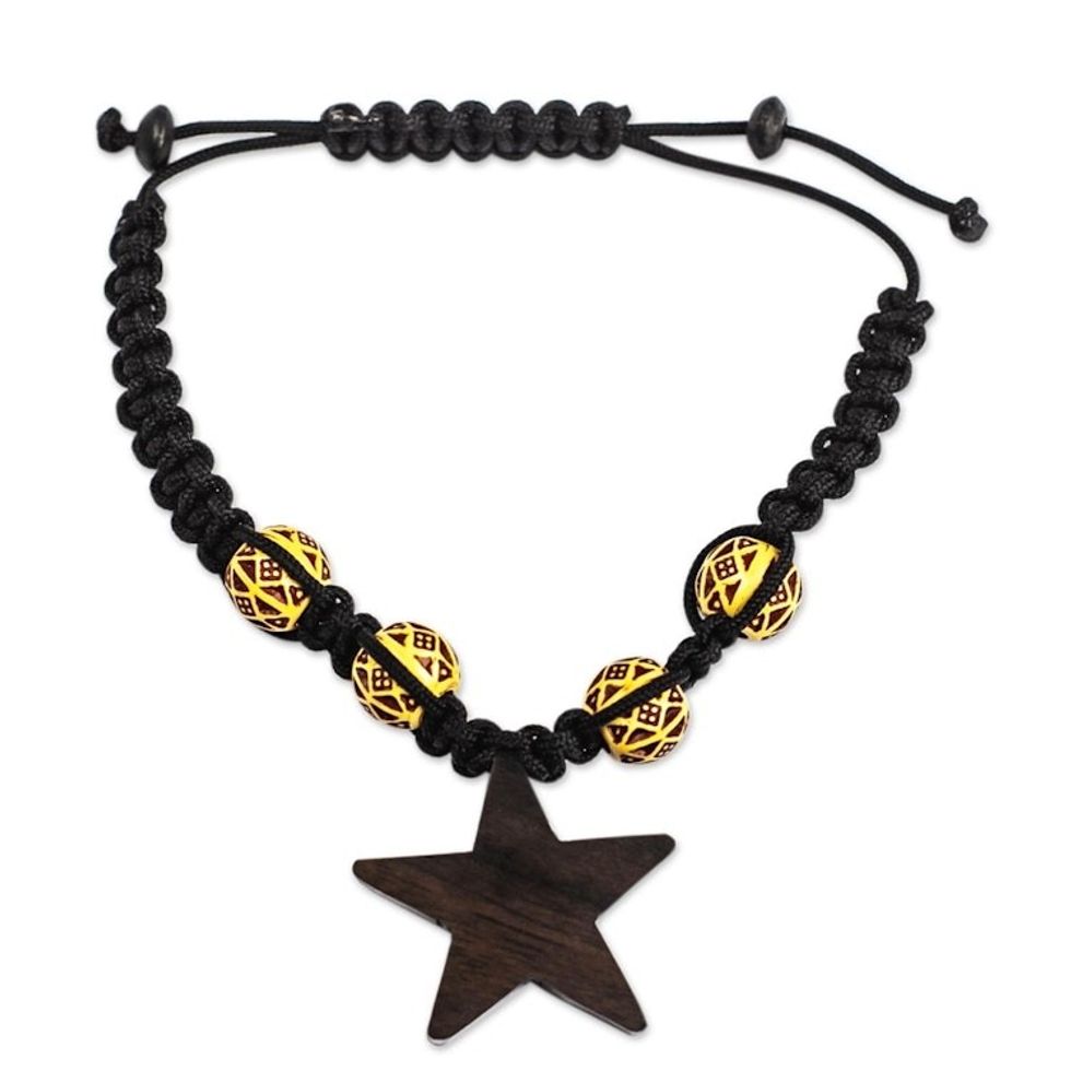 Artisan Crafted Ebony Wood Star-Motif Charm Bracelet 'Fading Star'
