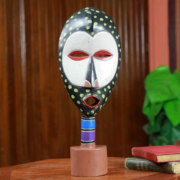 Alternate image for Original African Mask and Stand Progress