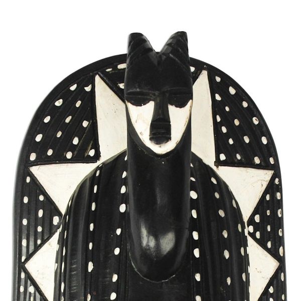 Alternate image for African wood mask Harvest Festival