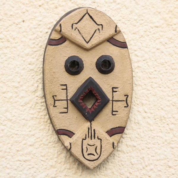 Alternate image for African Wood Mask Lady Obenewaa