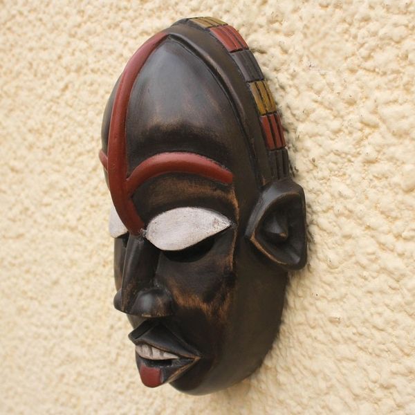 Alternate image for African wood mask African Ghost