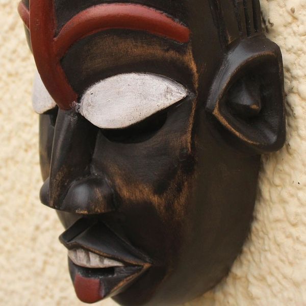 Alternate image for African wood mask African Ghost