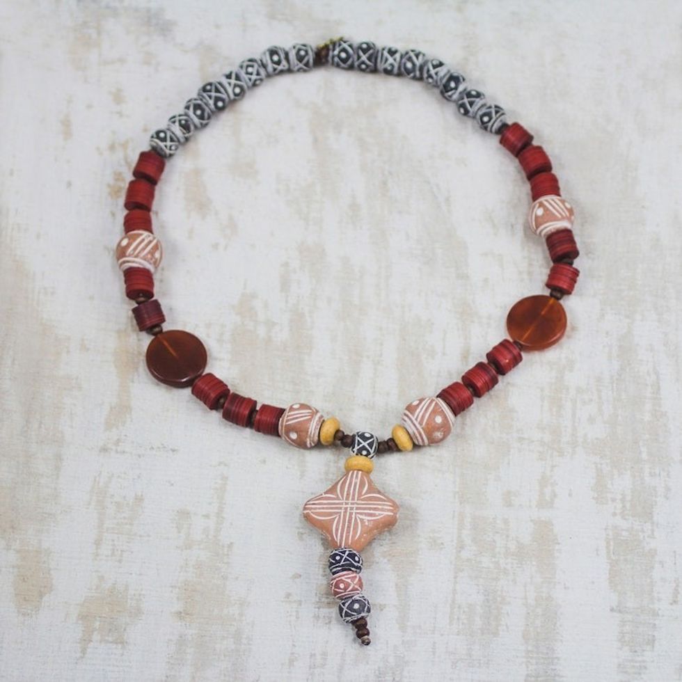 Agate and Ceramic Pendant Necklace 'African Queen of Peace'