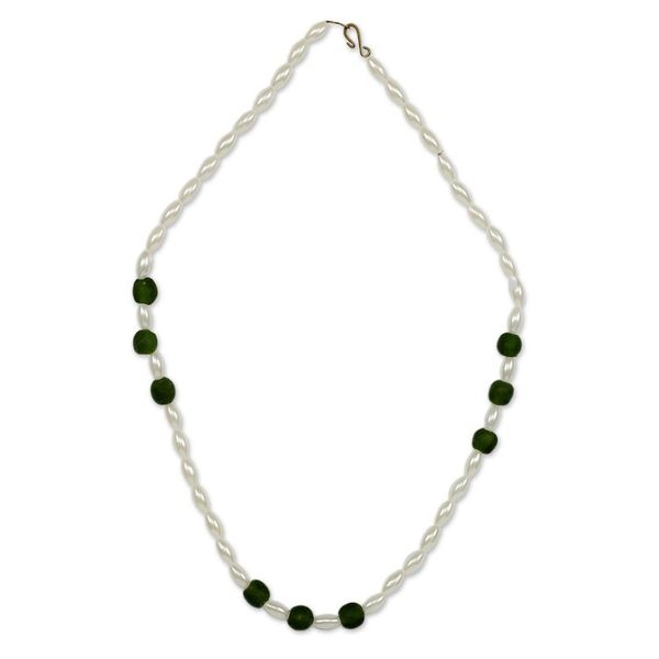 Alternate image for Green and White Recycled Glass Beaded Necklace Forest Cloud