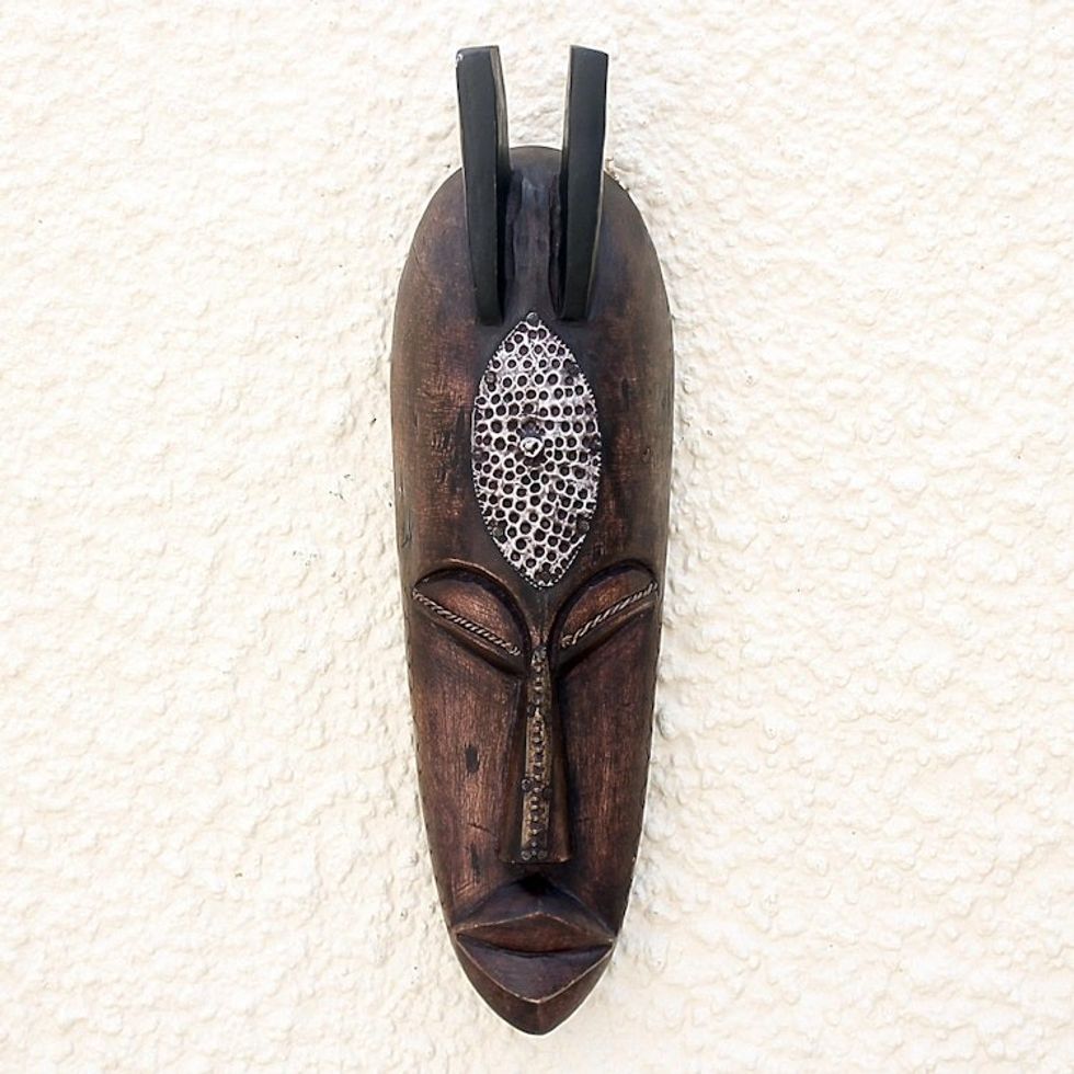 Ivoirian wood mask 'King Who Loves Peace'
