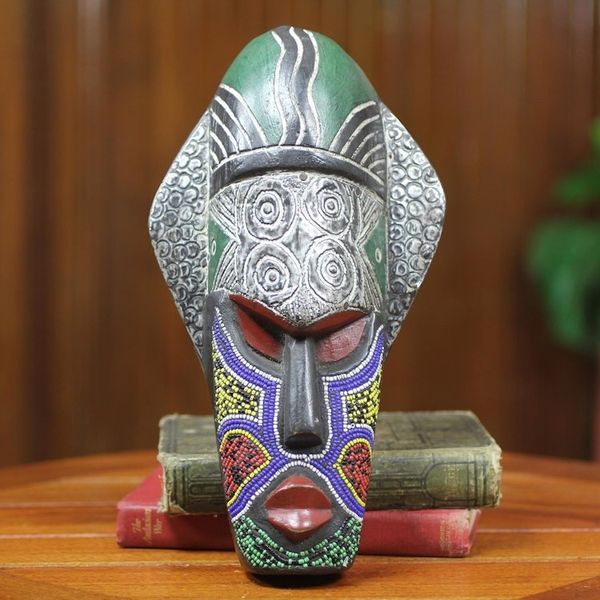 Alternate image for Tribal Chief African Mask Beaded Wood Landa