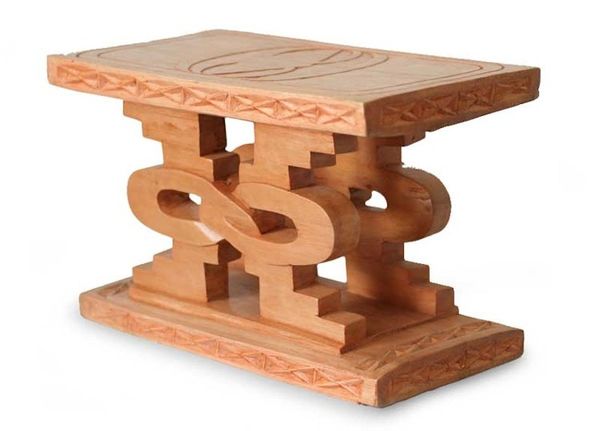 Alternate image for Mahogany wood throne stool Wisdom and Hope
