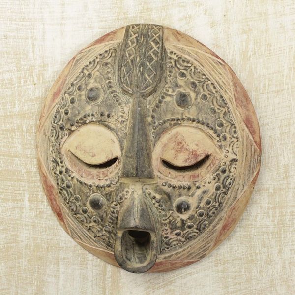 Alternate image for Wood mask Asepa Ye