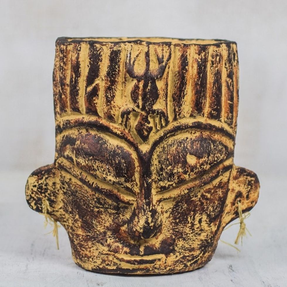Ceramic vase 'Gecko Spirit'
