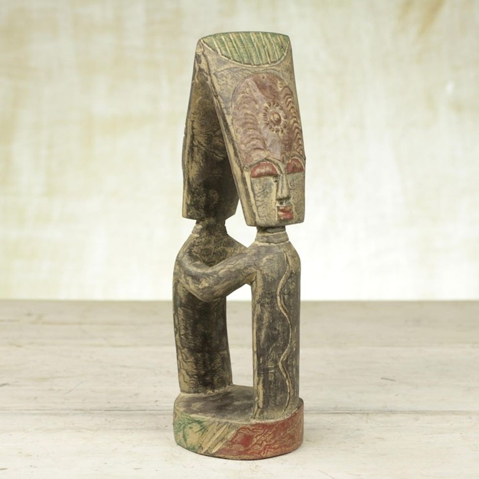 Cultural Wood Sculpture 'Reconciliation'