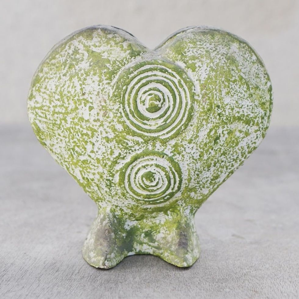 Ceramic vase 'Spiral Fossil Heart'