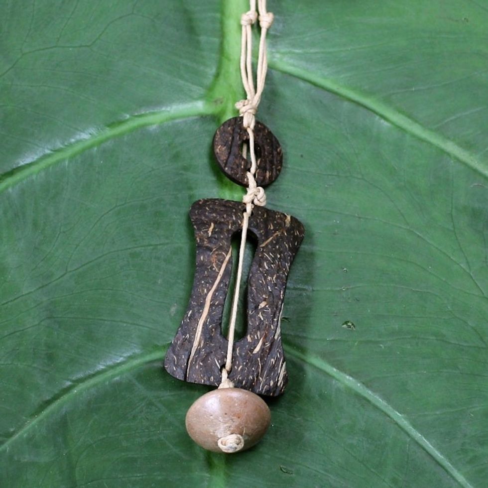Men's Coconut Shell Pendant Necklace 'Traveler'