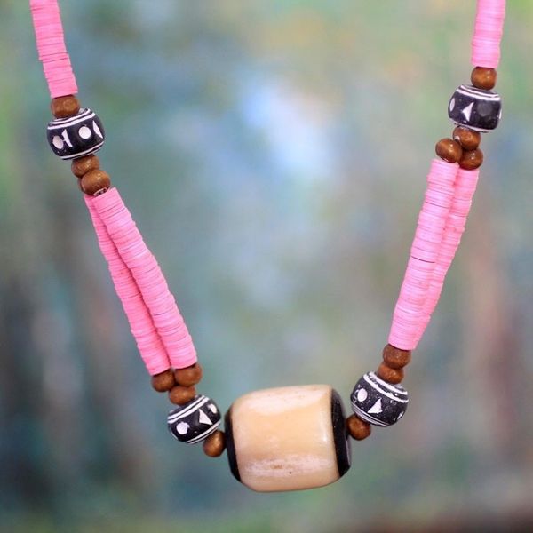 Alternate image for Bone beaded necklace Pink Laafi