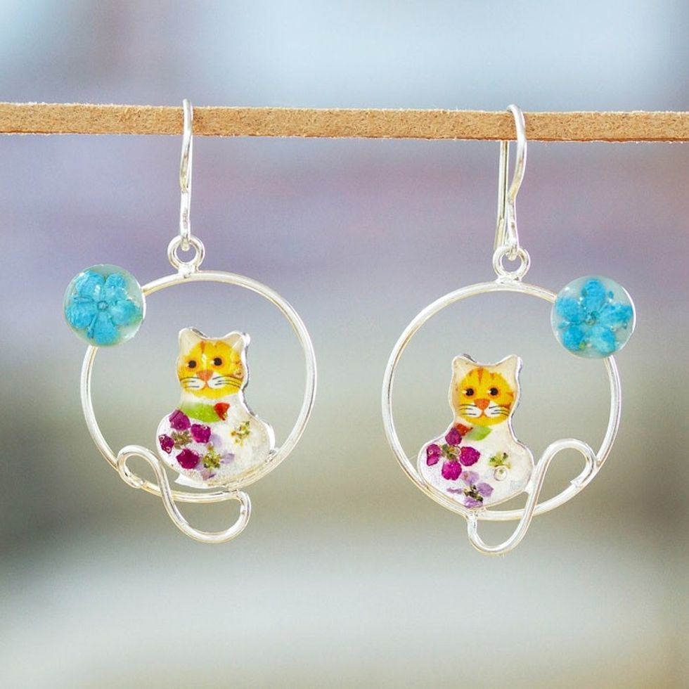 Moon and Cat-Themed Natural Flower Round Dangle Earrings 'Lunar Feline'