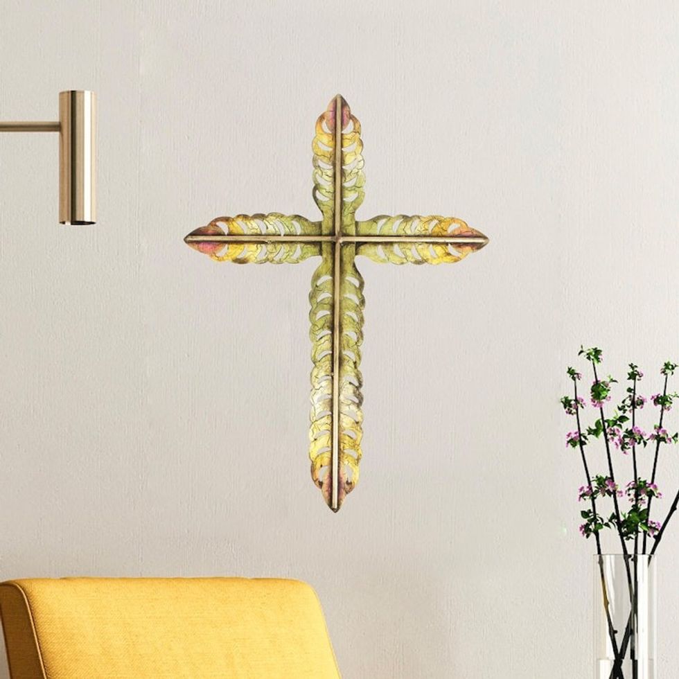 Hand-Painted Crackled Openwork Green Steel Cross Wall Art 'Vibrant Cross'