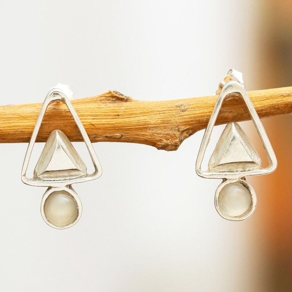 Triangular Earrings with Moonstone 'Feminine Connection'