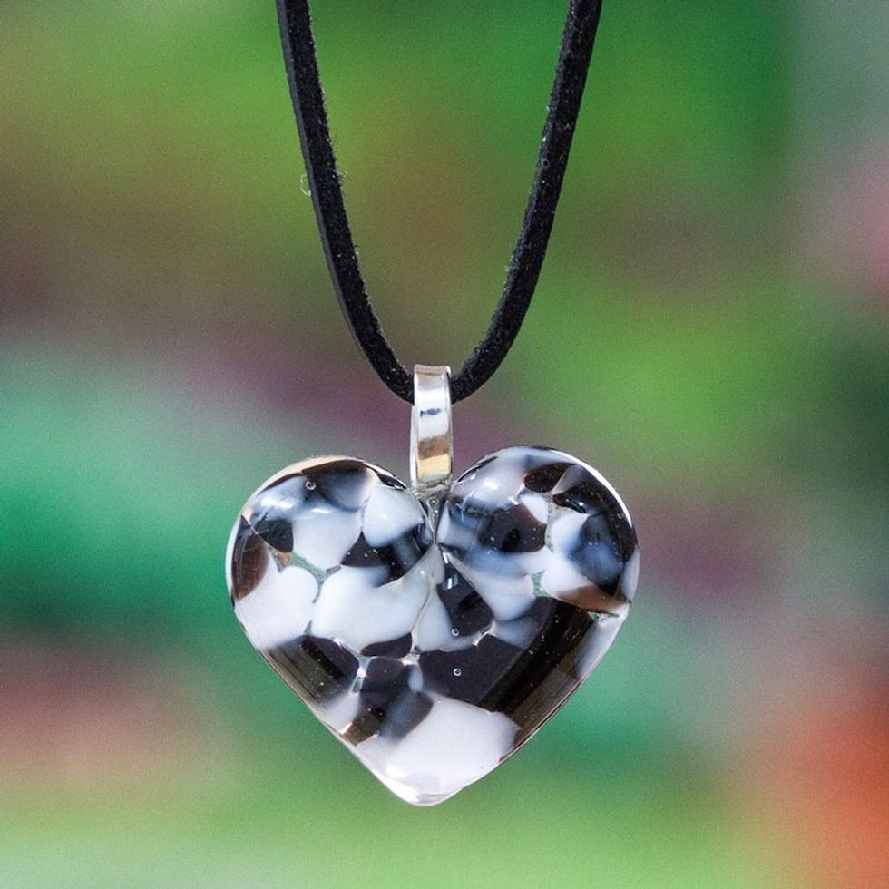 Art Glass Heart-Shaped Pendant Necklace in Black and White 'My Luxurious Love'