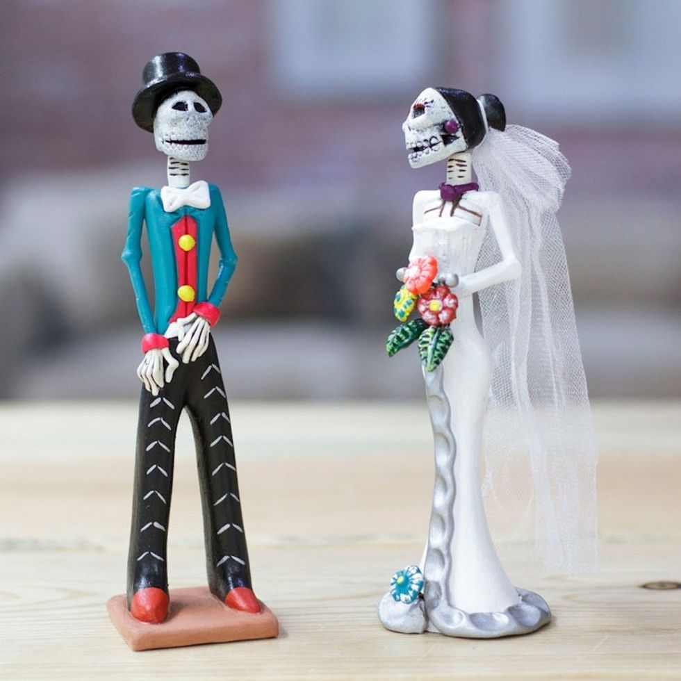 Set of 2 Handmade Catrin Bride and Groom Ceramic Sculptures 'Catrin Commitment'