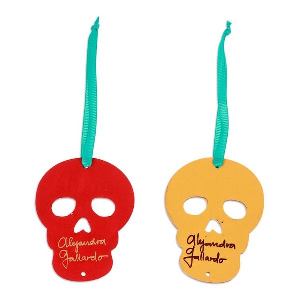 Alternate image for Pair of Hand-Painted Wood Day of the Dead Skull Ornaments Mexican Tradition