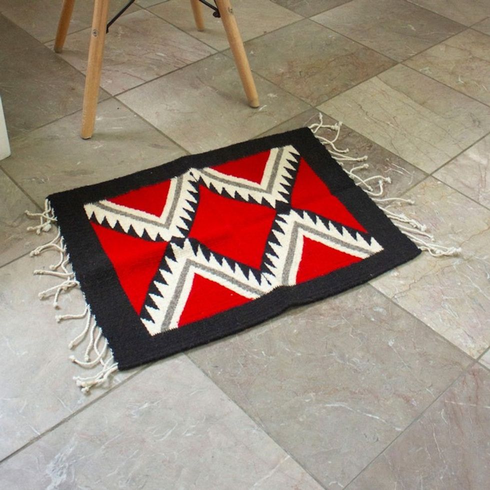 Handloomed Geometric-Patterned Red and Black Wool Table Mat 'Zapotec Diamonds'