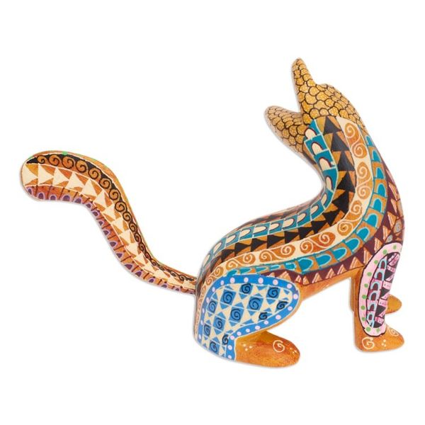 Alternate image for Wood Cat Alebrije Figurine in Amber Hand-Painted in Mexico Curious Cat in Amber