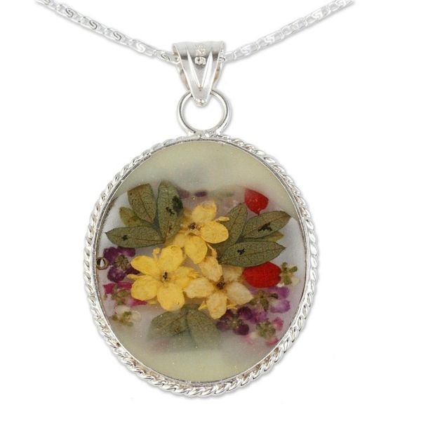 Alternate image for Classic Sylvan-Inspired Pendant Necklace with Wild Flowers Antique Daffodils