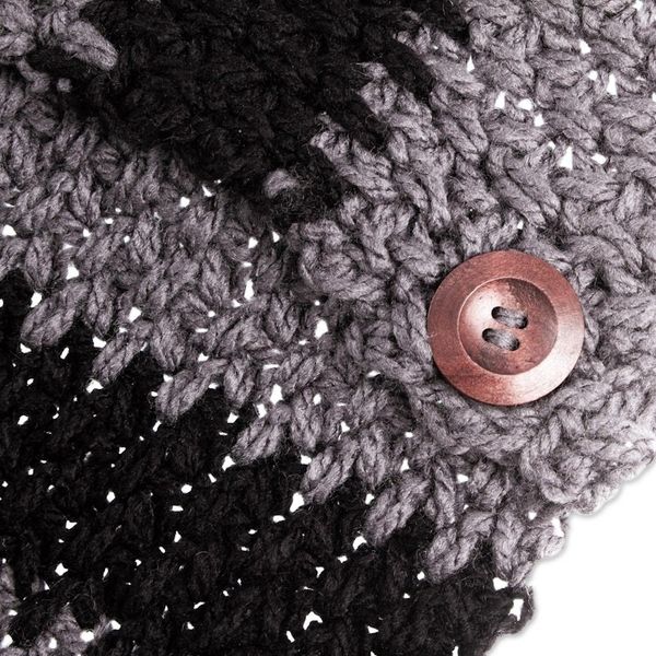 Alternate image for Grey and Black Neck Warmer from Mexico Flint Comfort