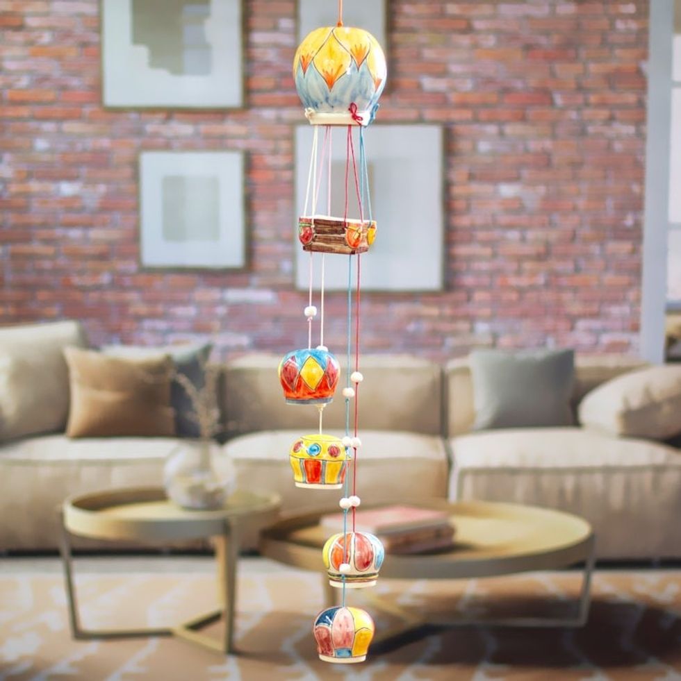 Artisan Crafted Hot-Air Balloon Themed Wind Chime 'Balloon Brigade'
