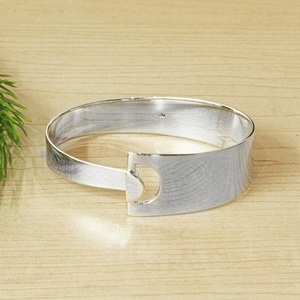 Modern Sterling Silver Bangle Bracelet 'High Fidelity'