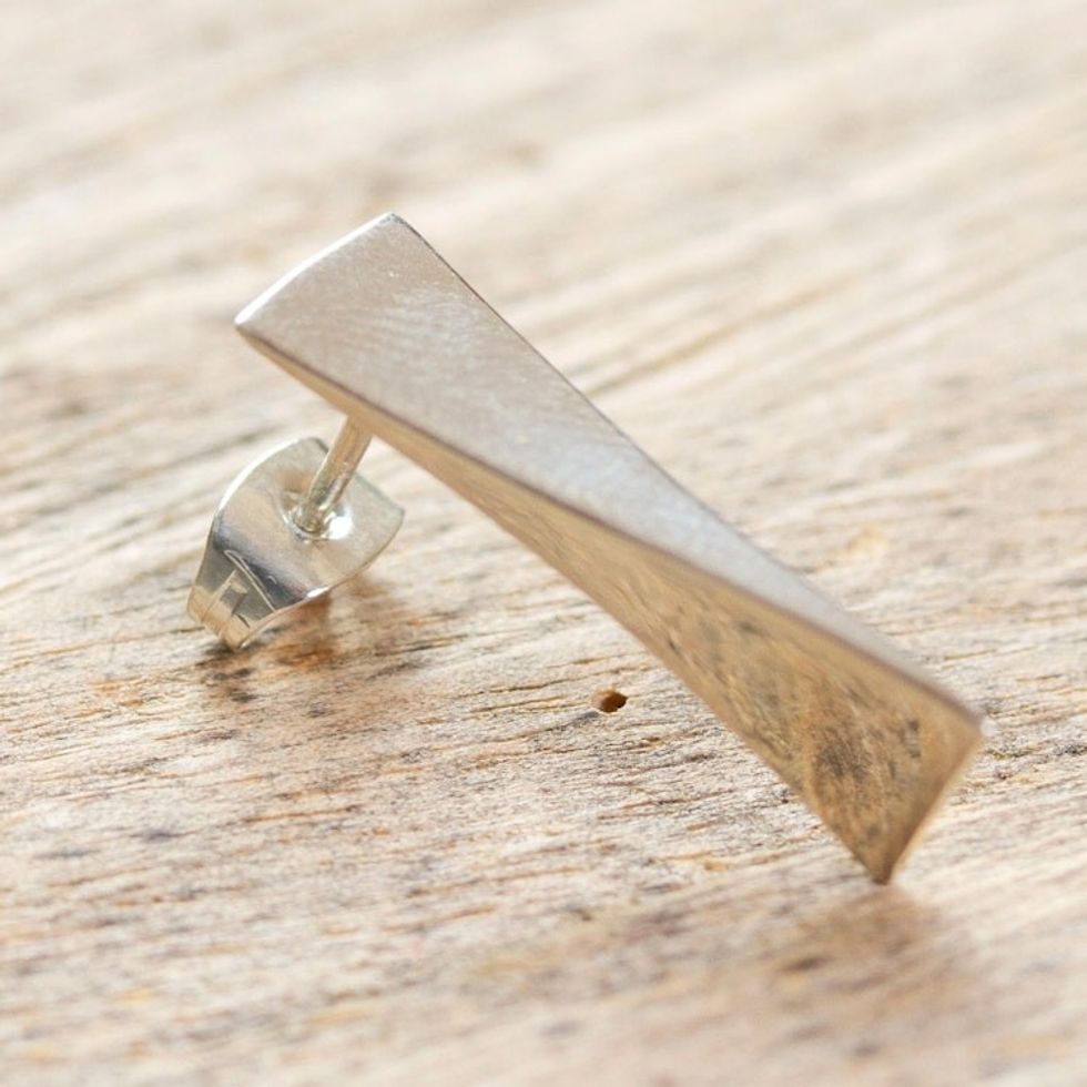 Individual Geometric 950 Fine Silver Earring from Taxco 'Omega'