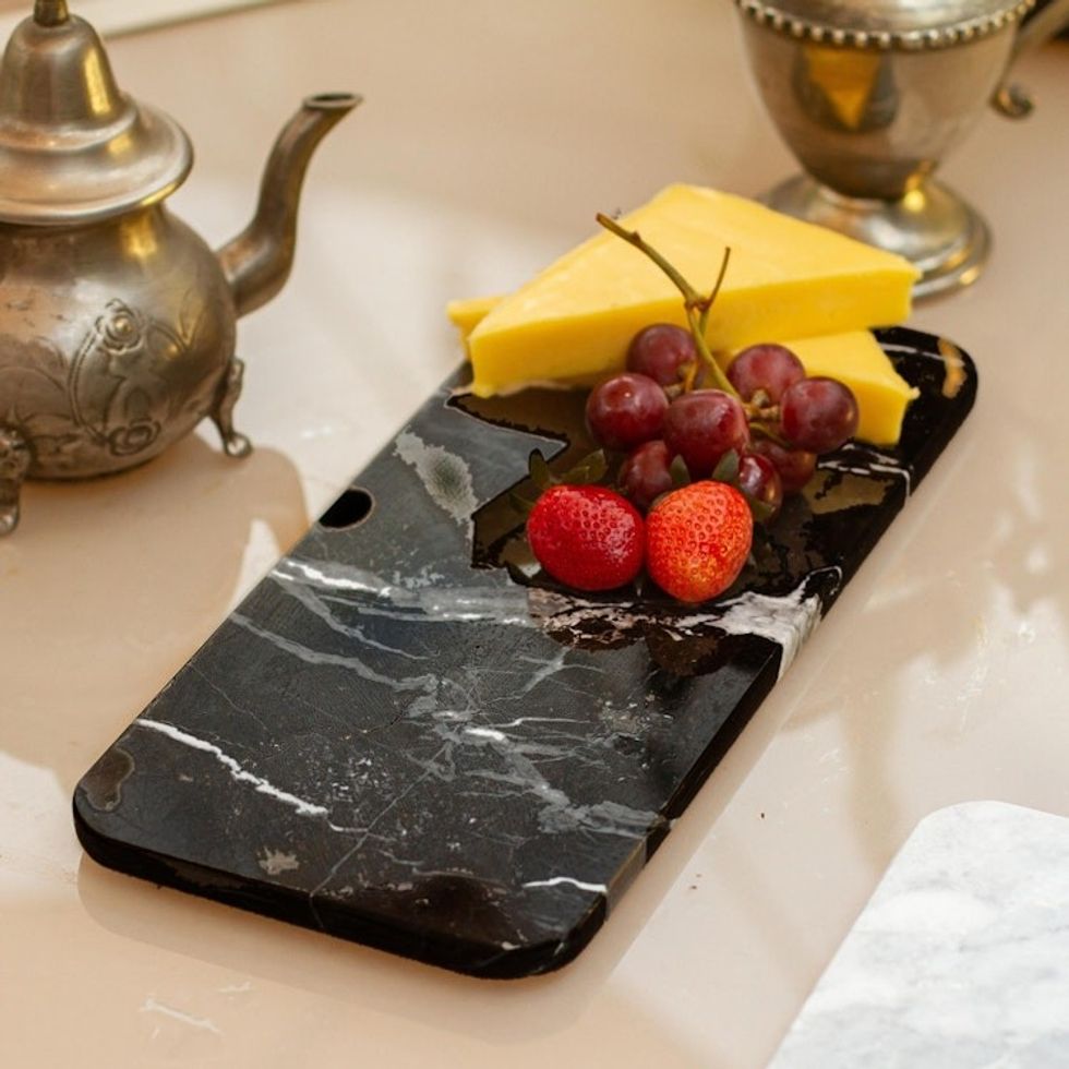 Black and White Marble Cheese Board from Mexico 'Elegant Veins'