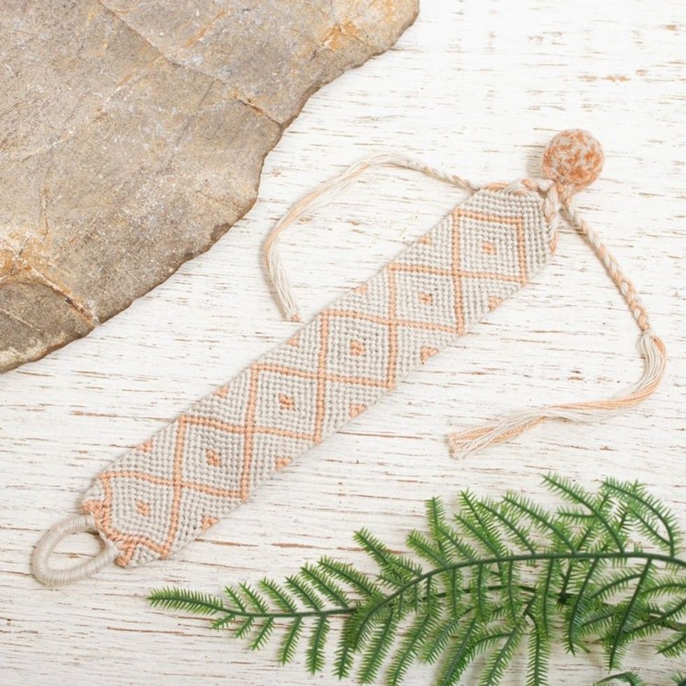100 Cotton Hand Woven Diamond-Patterned Bracelet 'Oyster and Melon'