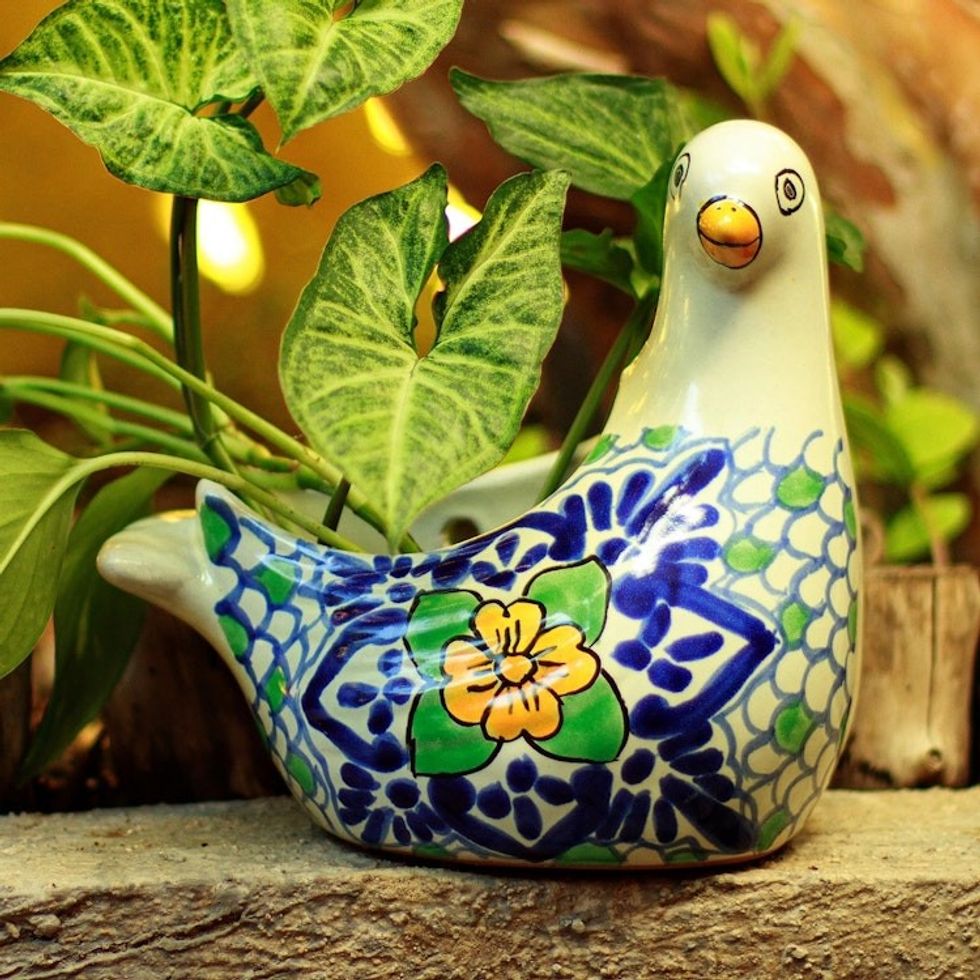 Talavera-Style Dove Flower Pot 'Puebla Dove'