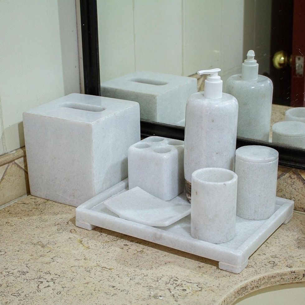 Natural White Marble and Onyx Bath Set 8 Pieces 'Elite'