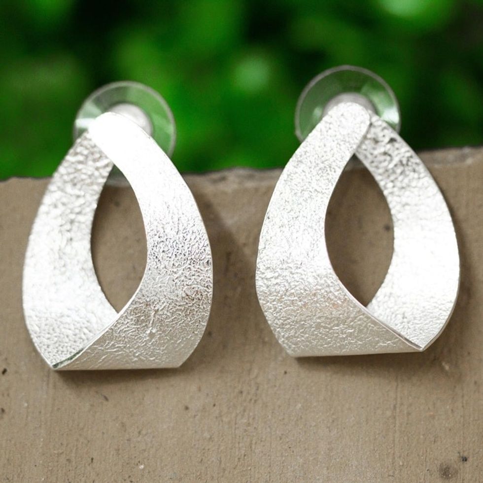 Textured Taxco Silver Earrings 'Taxco Ribbons'