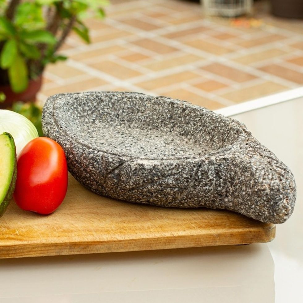 Hand Carved Basalt Platter from Mexico 'Traditional Leaf'