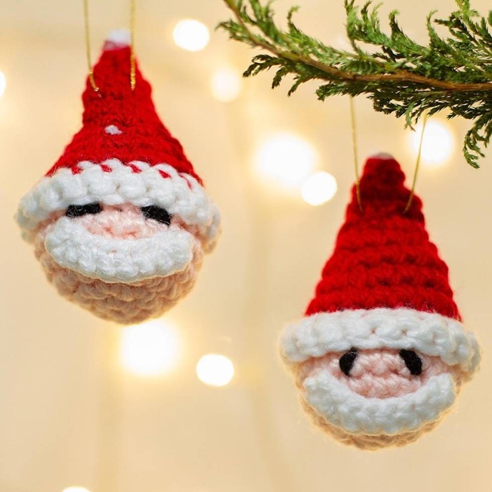Hand Crocheted Santa Head Ornaments Pair 'Old-Fashioned Santa'