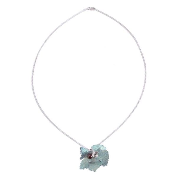 Alternate image for Leaf Motif Agate Pendant Necklace from Mexico Vine