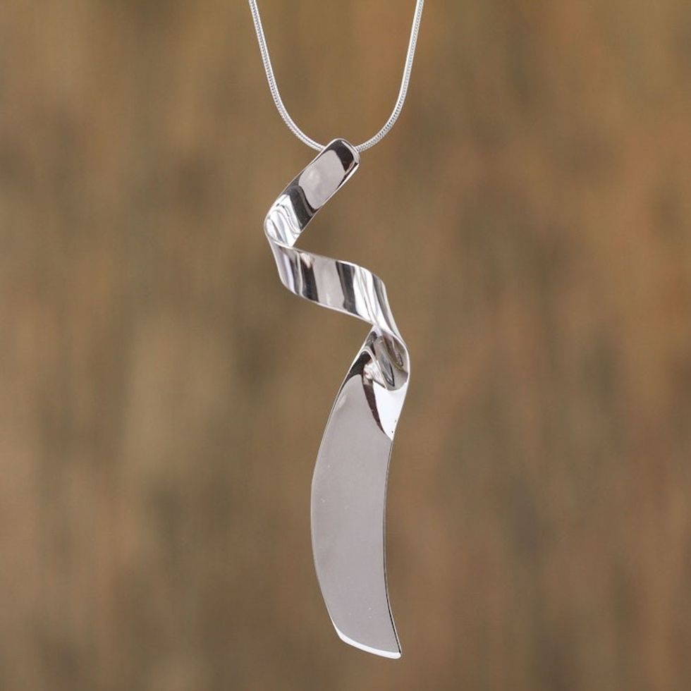 Taxco Sterling Silver Spiral Pendant Necklace from Mexico 'Appealing Gleam'