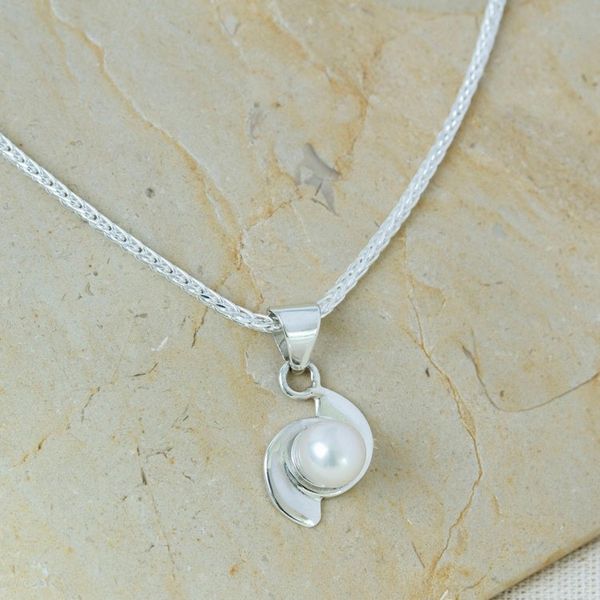 Alternate image for Fine Silver Cultured Pearl Necklace Handmade in Mexico Taxco Pinwheels