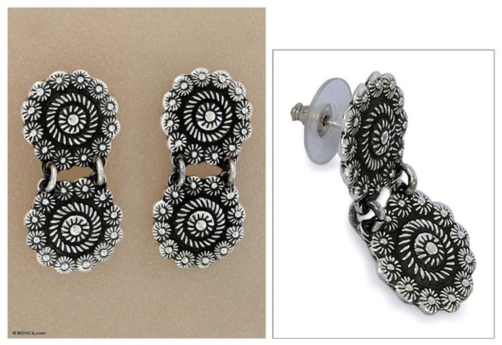 Sterling silver flower earrings 'Spinning Daisies'