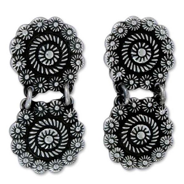 Alternate image for Sterling silver flower earrings Spinning Daisies