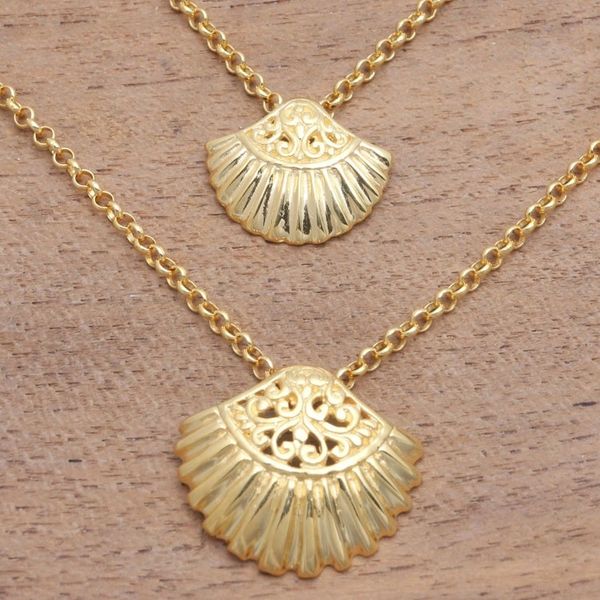 Alternate image for Gold Plated Sterling Silver Clam Shell Pendant Necklace Gleaming Clam Shells